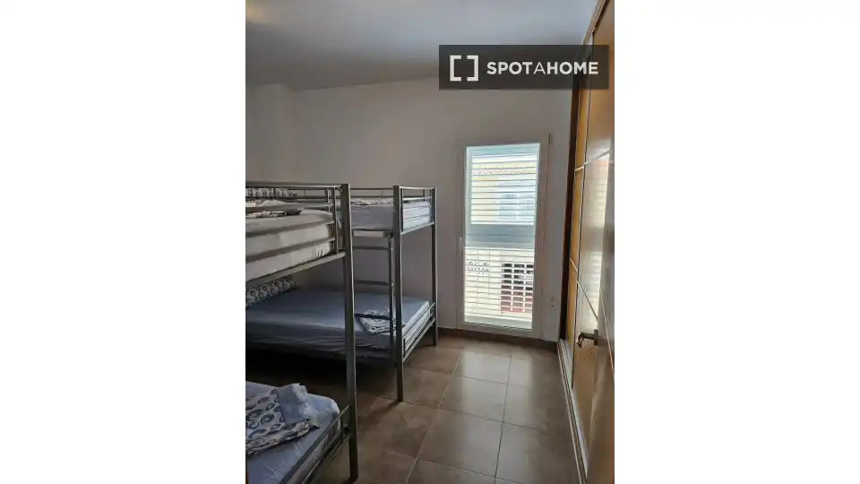Room in El Marenyet