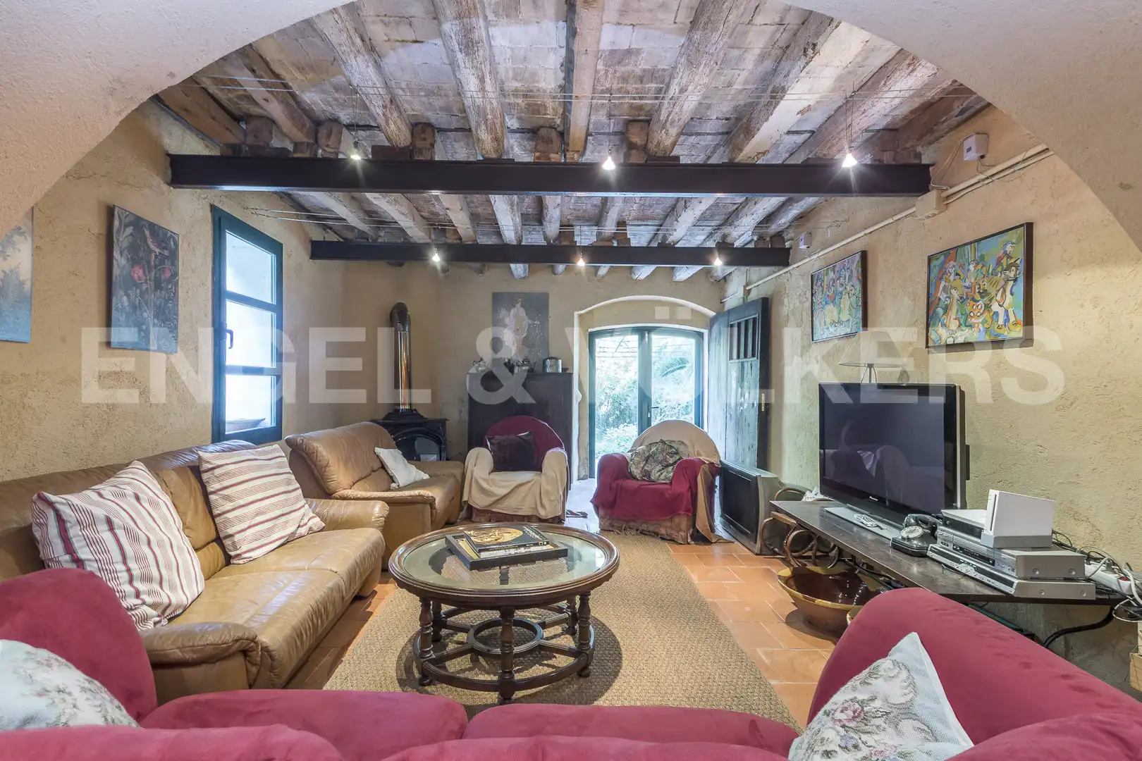 Sala de estar de Finca rústica en venta en Sant Cebrià de Vallalta con Calefacción, Jardín privado y Terraza