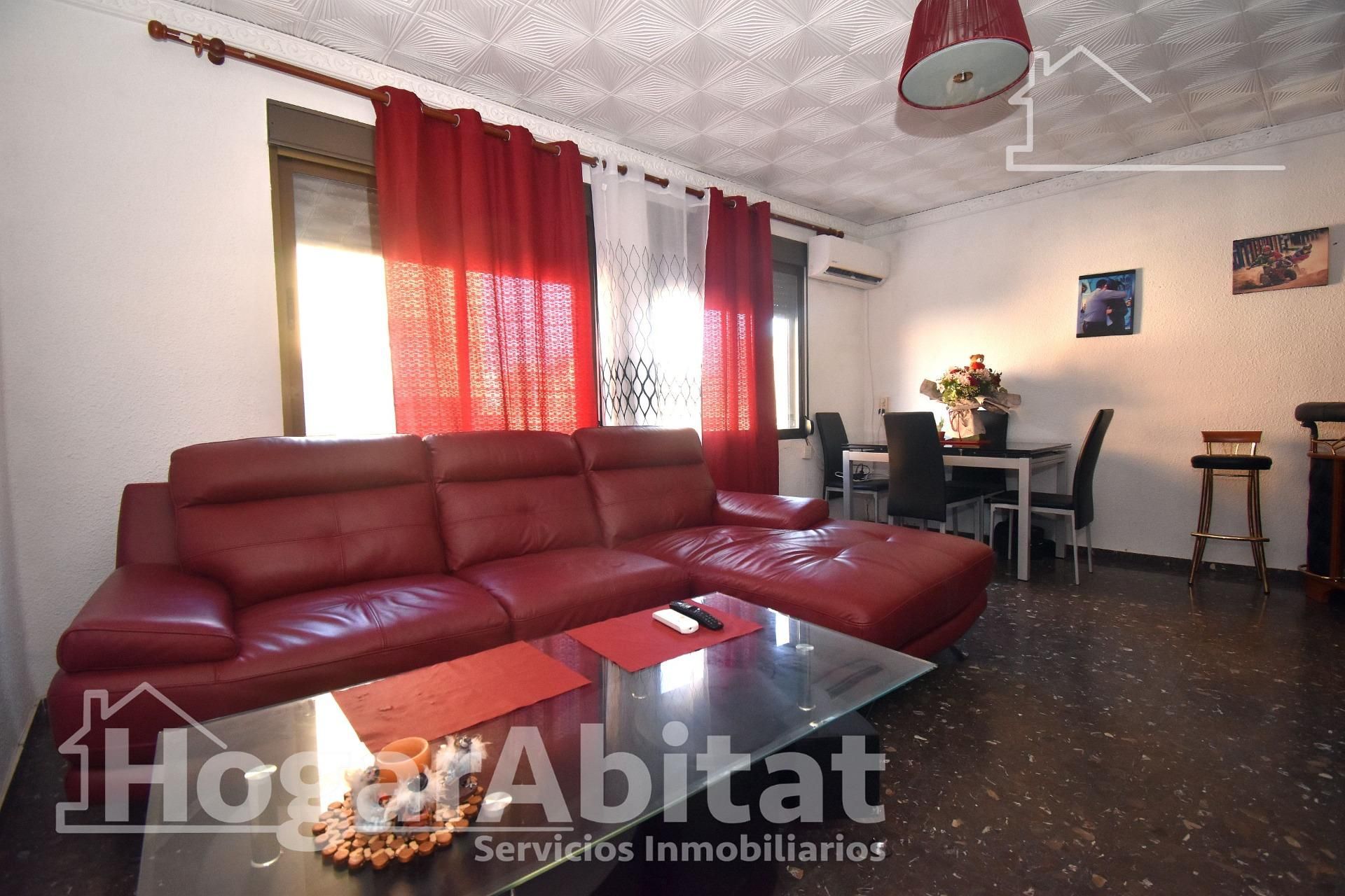 Living room of House or chalet for sale in Betxí  with Air Conditioner, Terrace and Storage room