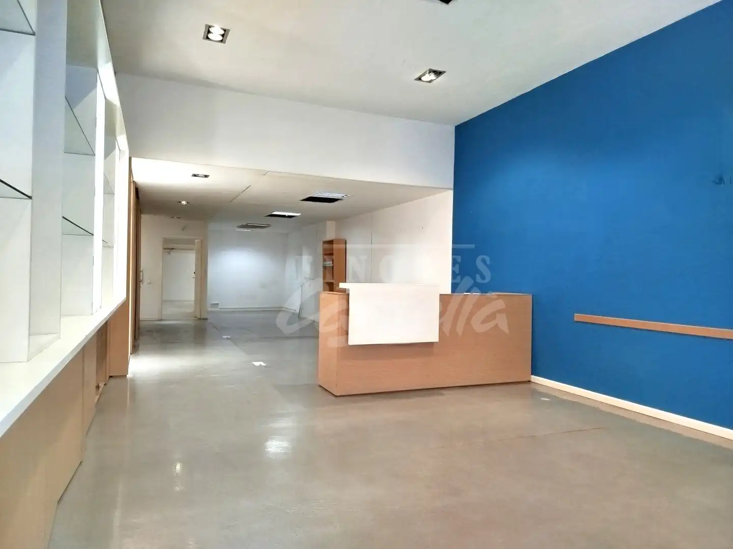 Business premises to rent in Via Europa - Parc Central, imagen 2