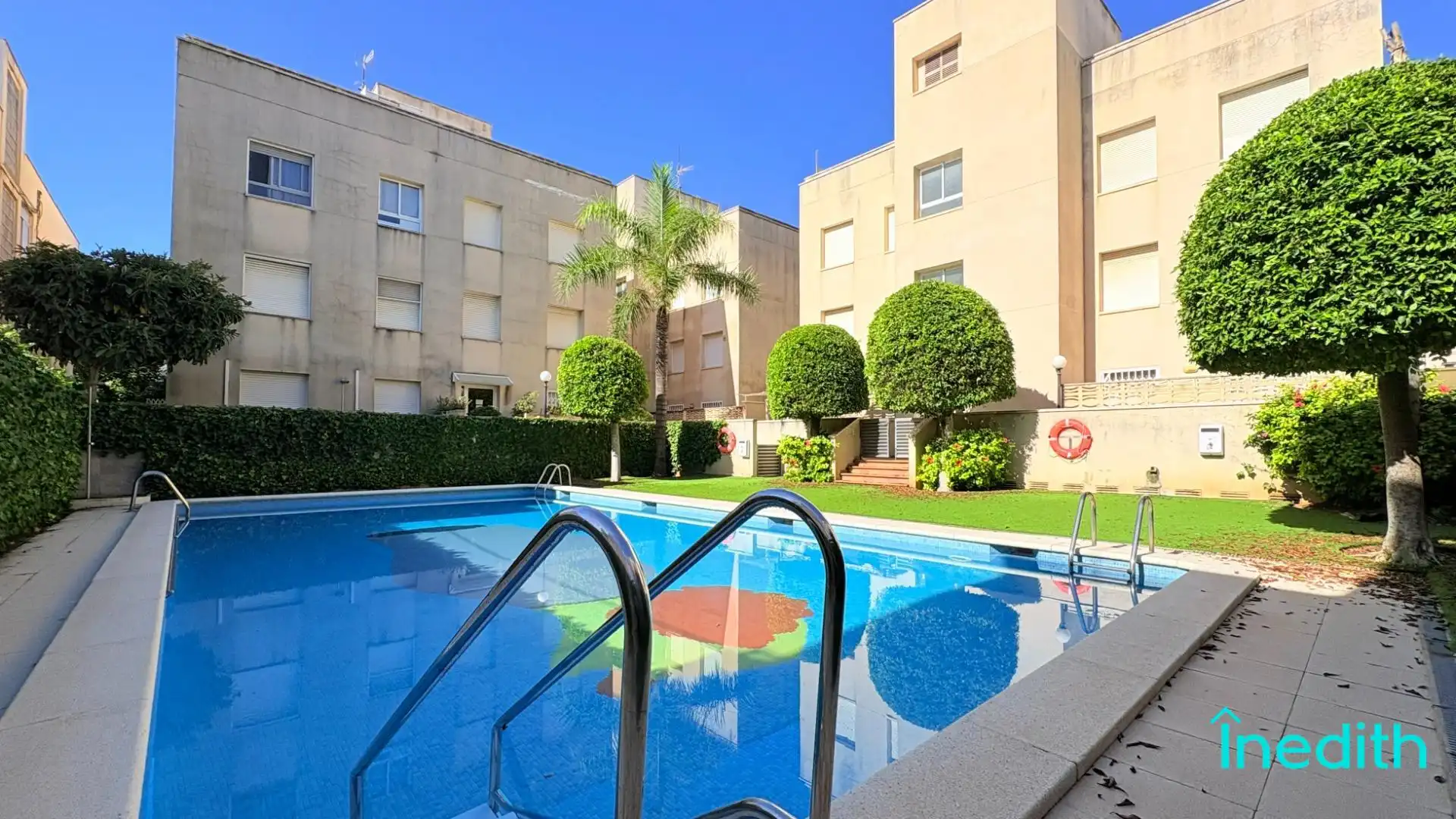 Flat for sale in Cubelles, Barcelona