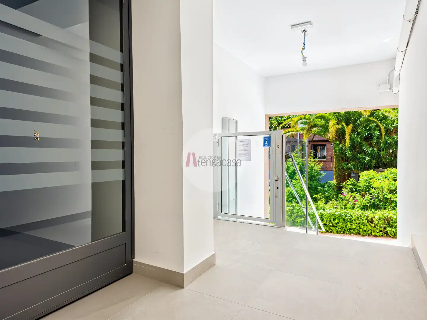 Piso en venta en Madrid con Calefacción, Parquet y Terraza