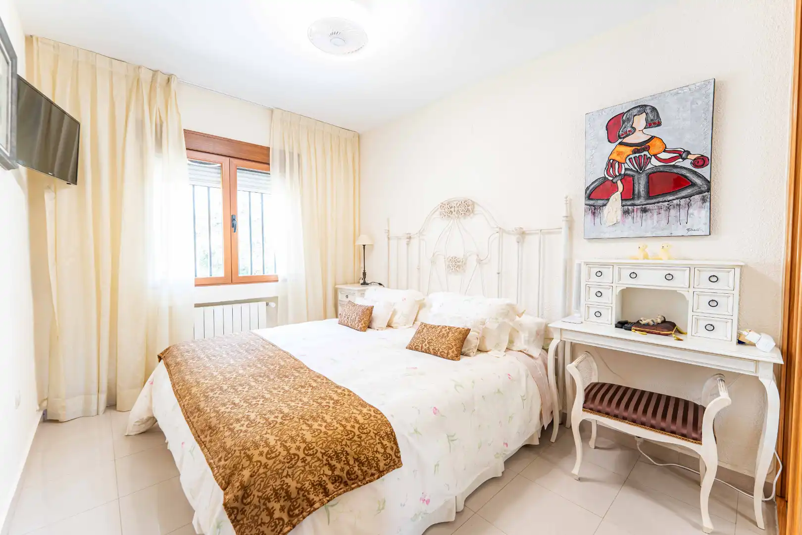 Bedroom of Houses for sale in Alpedrete  with Furnished
