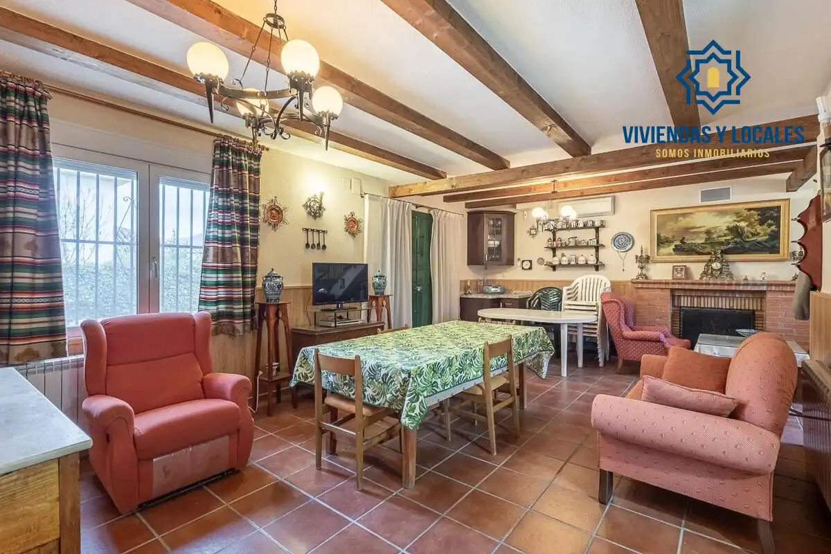 Casa con piscina in vendita a Avenida MOLINO ALTO, imagen 3
