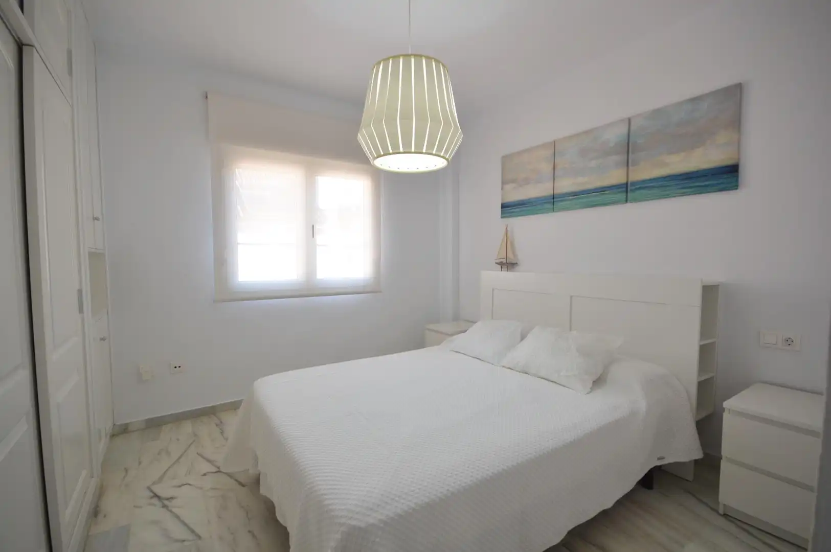 Habitación de Casa adosada en venta en El Puerto de Santa María con Aire acondicionado, Calefacción y Jardín privado