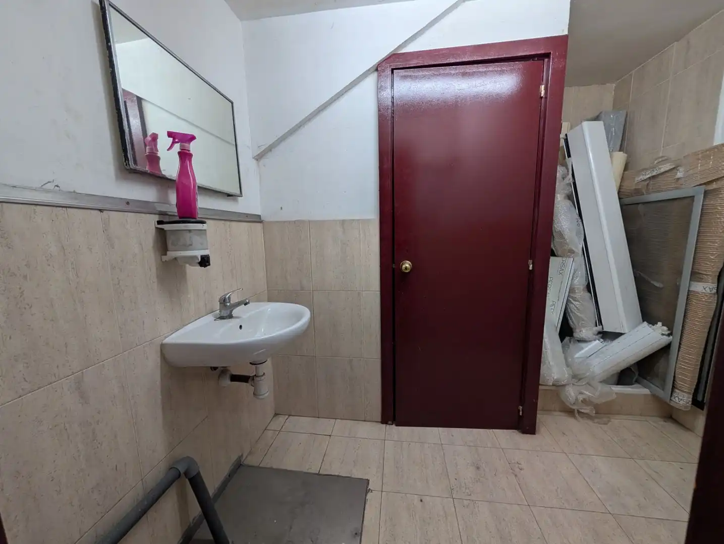 Baño de Nave industrial en venta en Cuarte de Huerva