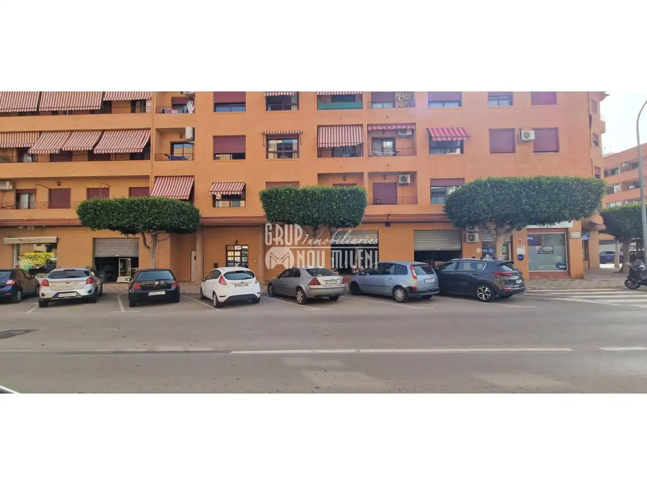 Vista exterior de Local de lloguer en Alcàsser