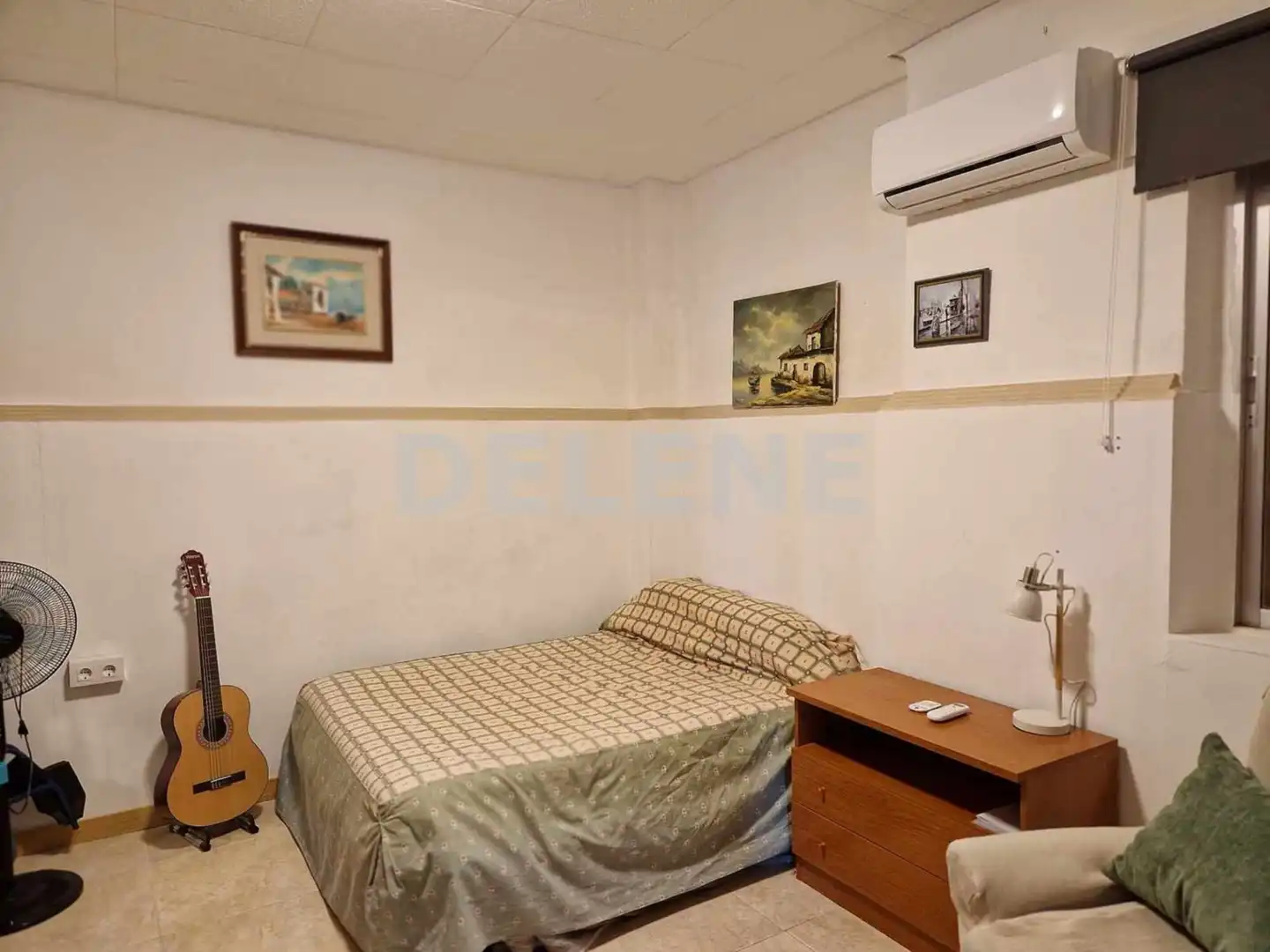 Dormitori de Casa adosada en venda en Hellín amb Jardí privat, Traster i Piscina