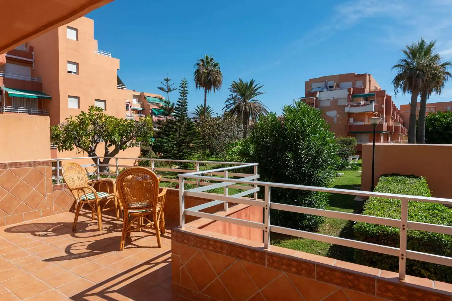 Apartamento de alquiler en N/A, Salobreña Costa