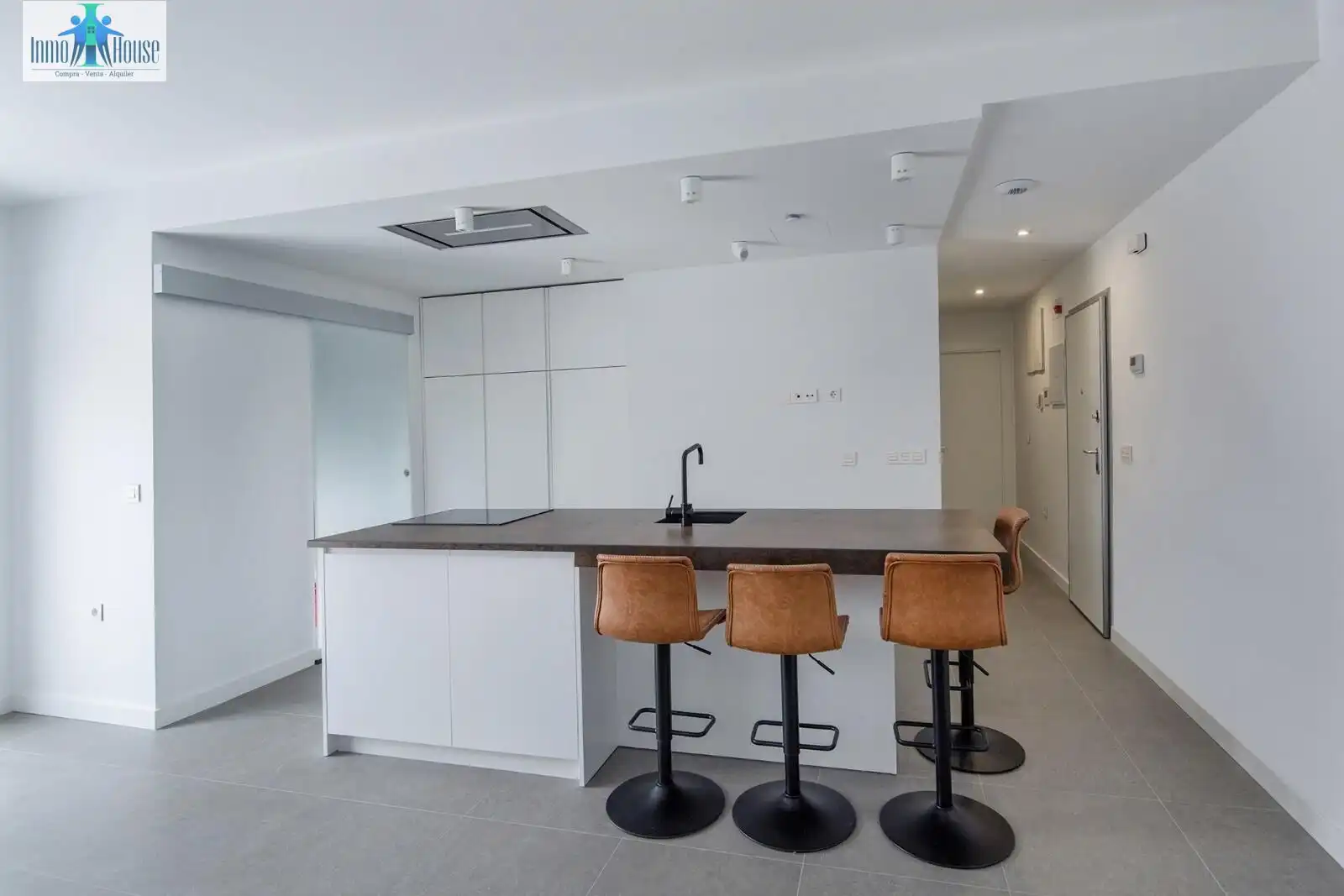 Kitchen of Apartments for sale in Albacete  with Heating, Storage room and Furnished