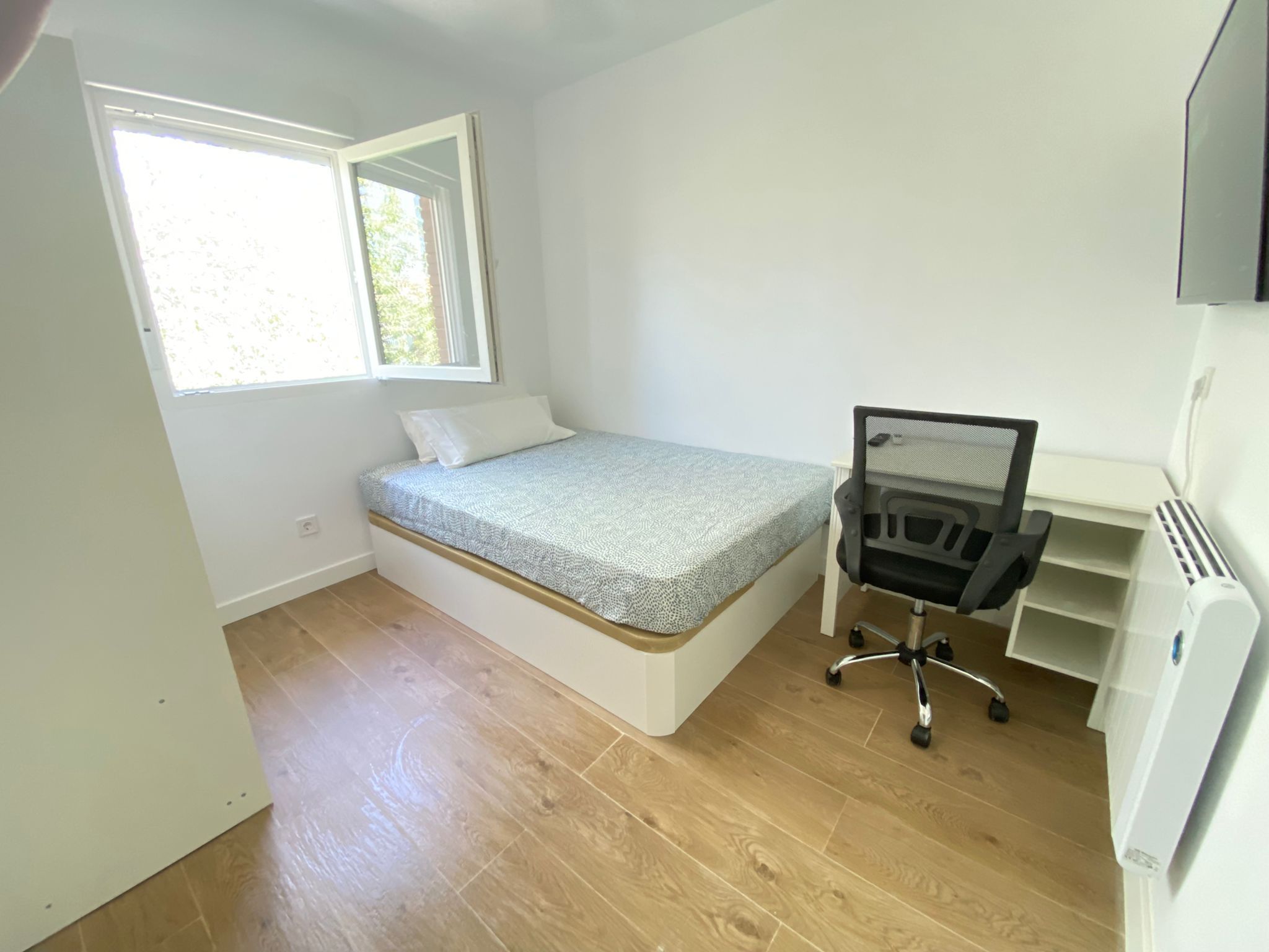 Pis per a compartir a Calle 4, 33, Los Ángeles