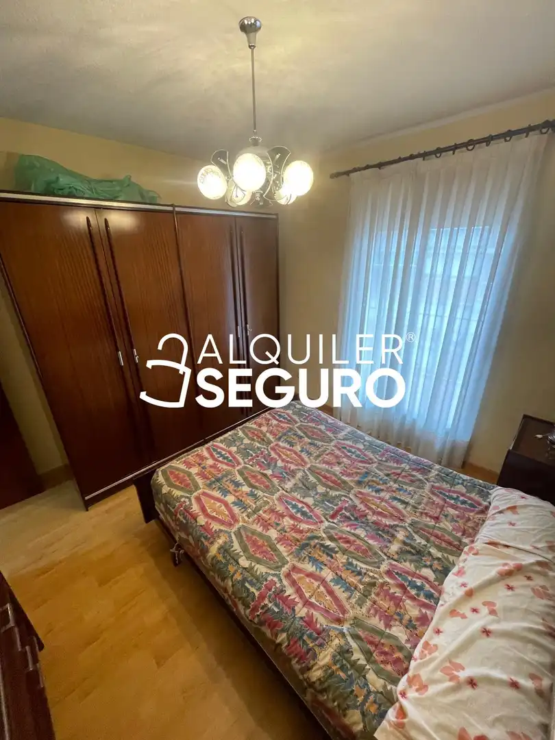 Bedroom of Flat for rent in Latina