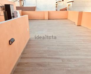 Terrace of Attic to rent in  Granada Capital  with Air Conditioner, Heating and Terrace
