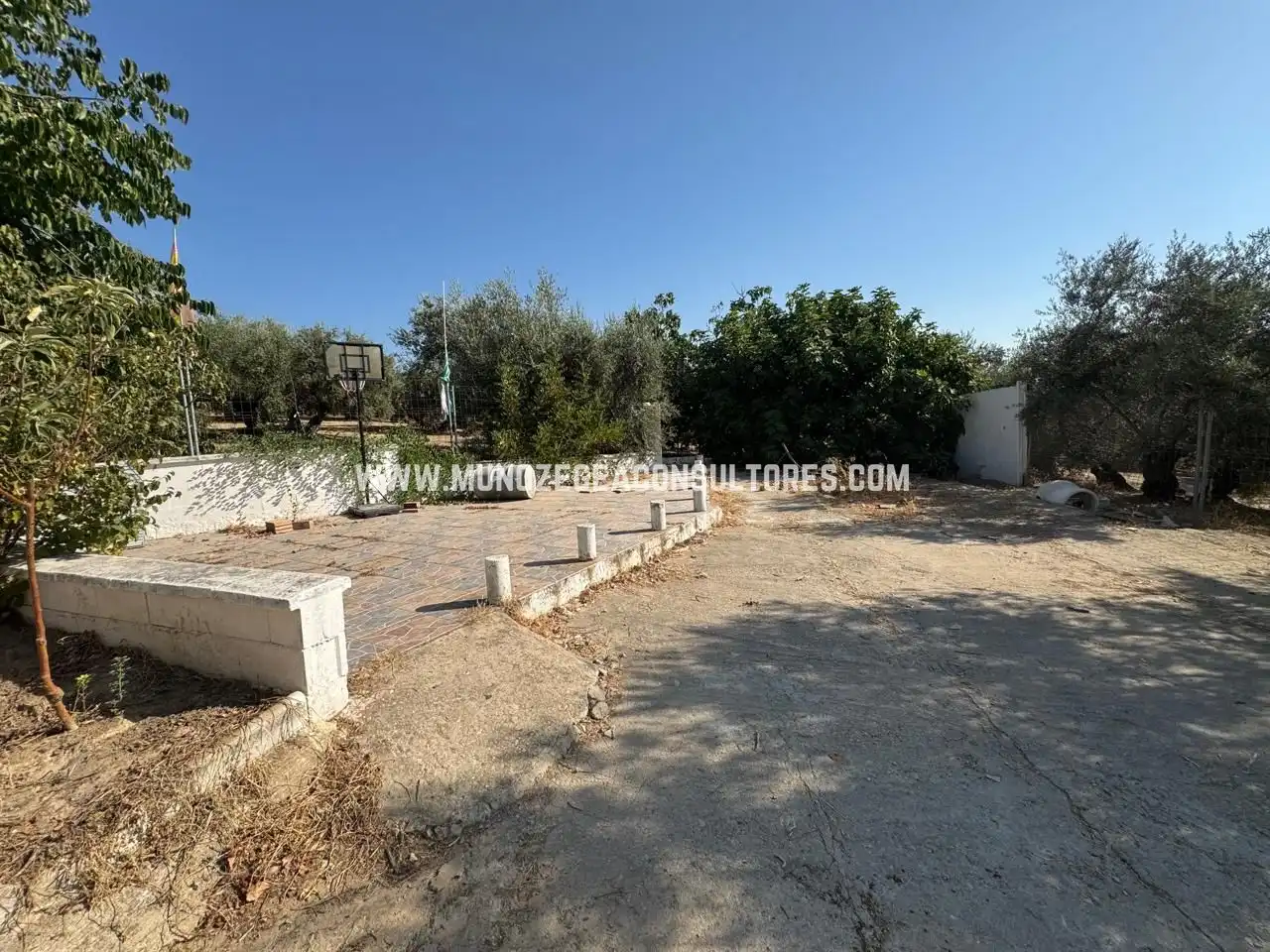 Country house zum Verkauf in Lucena mit Terrasse