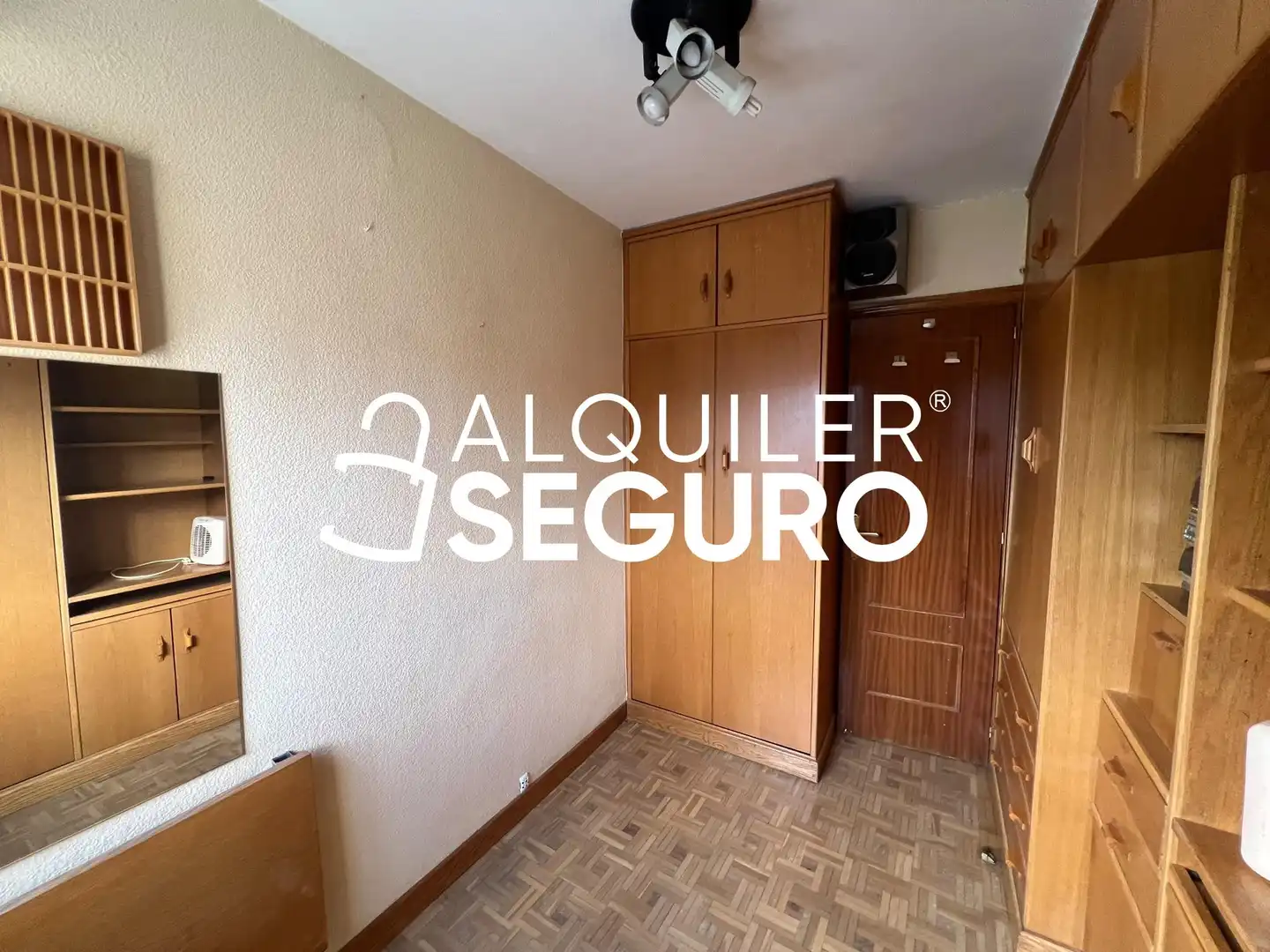 Habitación de Piso de alquiler en Fuencarral - El Pardo