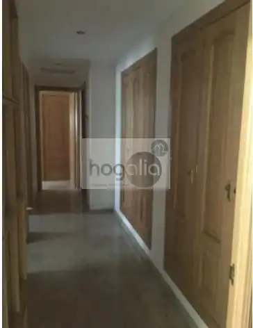 Piso de alquiler en Sevilla con Aire acondicionado, Terraza y Trastero