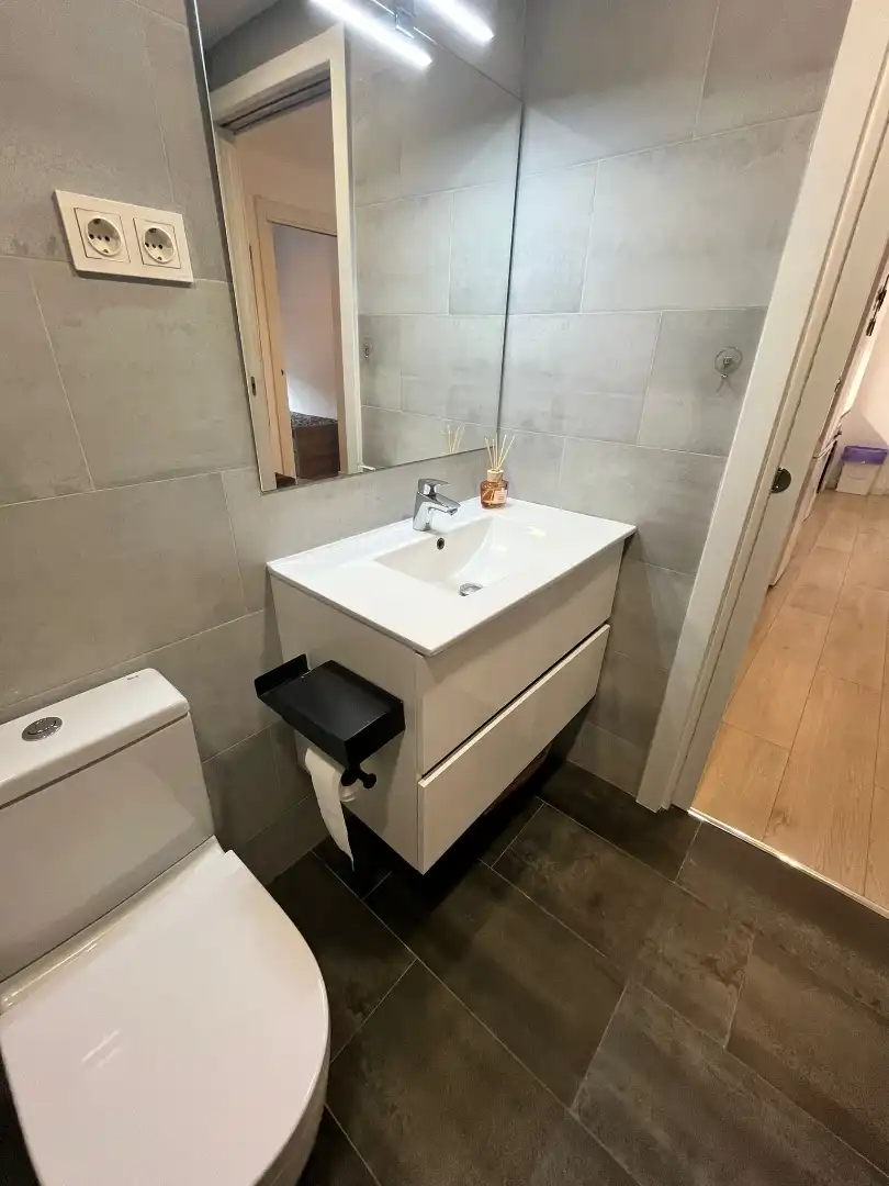 Bathroom of Flat for sale in Cubelles  with Air Conditioner, Parquet flooring and Terrace