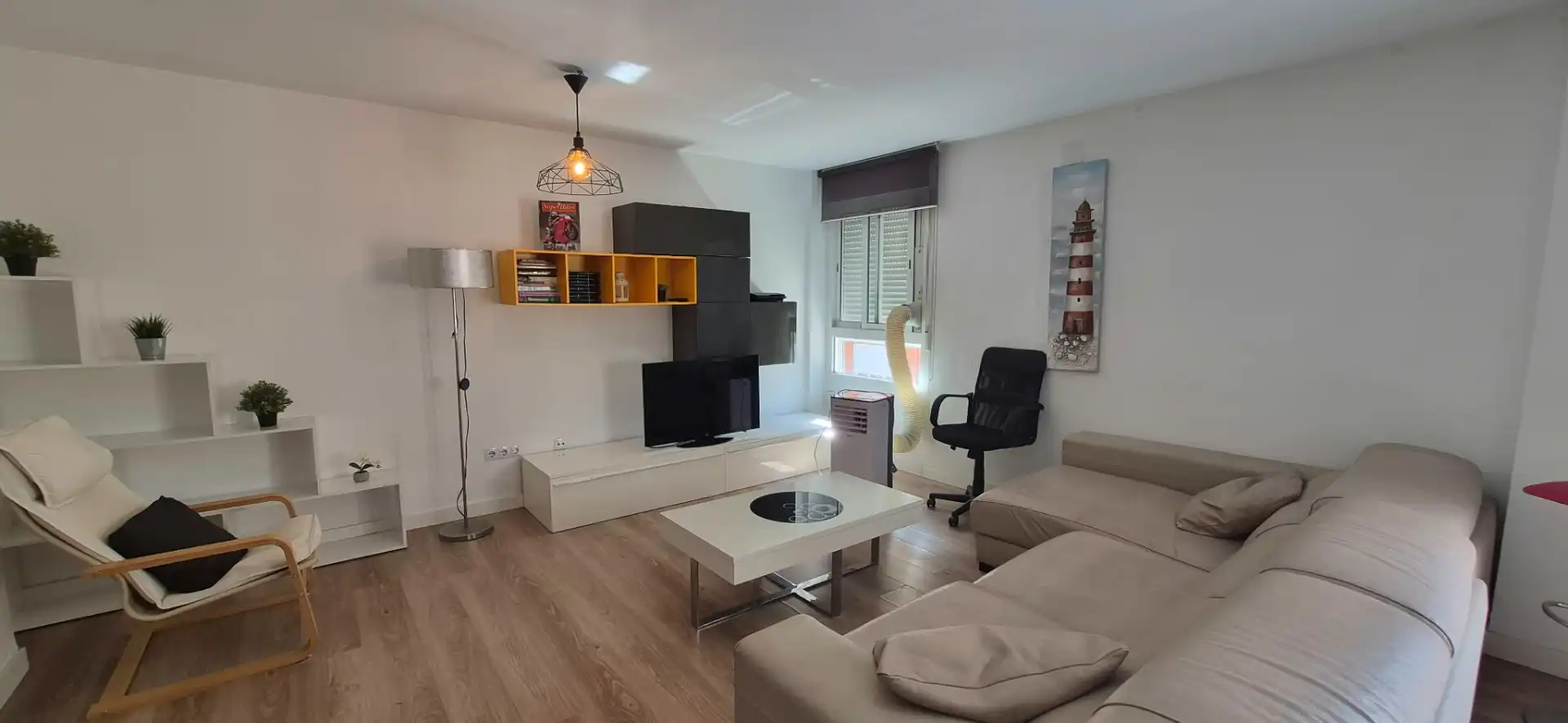 Living room of Flat for rent in Moncada  with Parquet flooring, Furnished and Oven