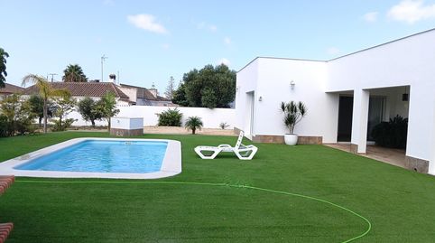 Foto 3 de Casa o xalet en venda a Barrio Nuevo, Conil de la Frontera