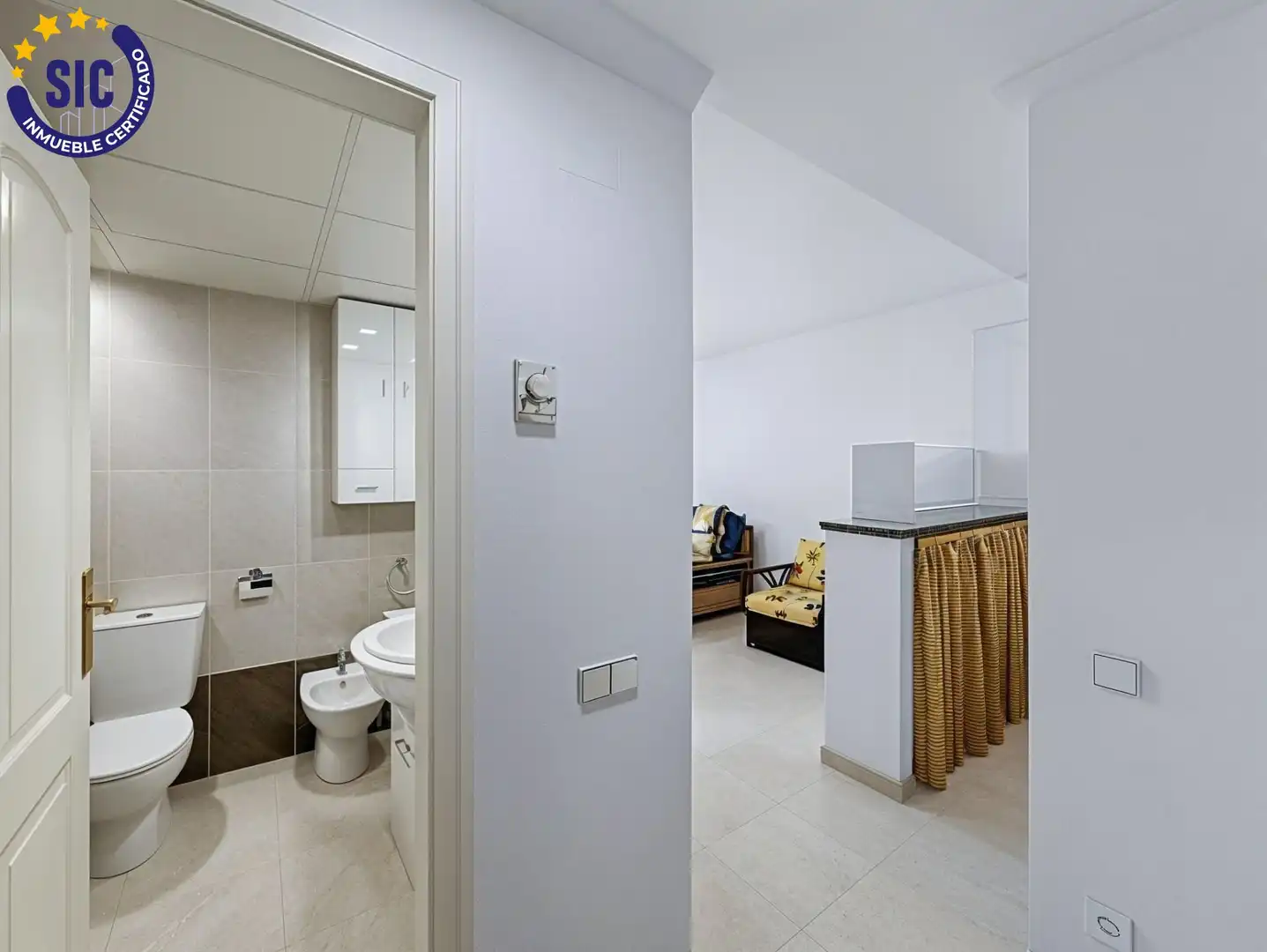 Bany de Apartament en venda en Calpe / Calp amb Calefacció, Terrassa i Piscina comunitària