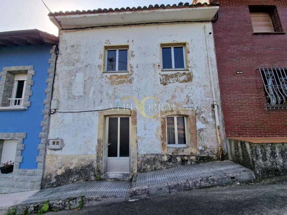 Casa adosada en venda a Calle del Fuerte, Ribadesella