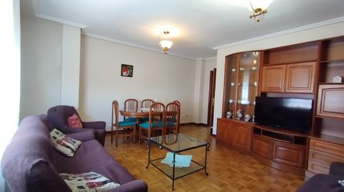 Foto 2 de Piso de alquiler en Avenida de Lope de Vega, Medina del Campo, Valladolid