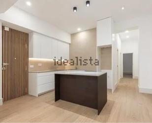 Cuina de Pis de lloguer en  Valencia Capital amb Aire condicionat, Parquet i Forn