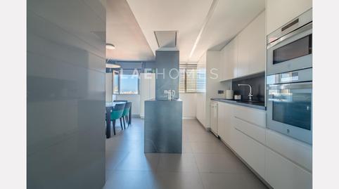 Foto 2 de Àtic en venda a Avenida de las Américas, La Unión - Cruz de Humilladero - Los Tilos, Málaga