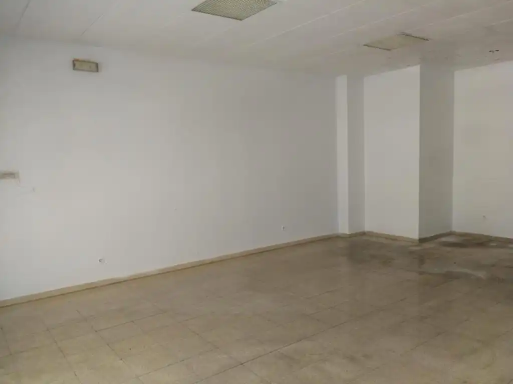 Local comercial en venda a Avinguda de la Pau 18, imagen 5