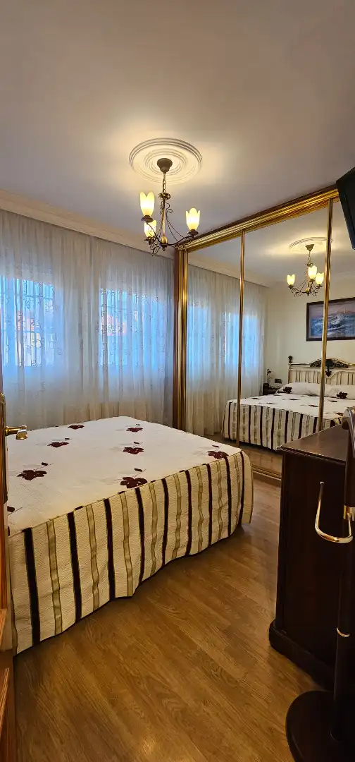 Habitación de Casa o chalet en venta en Churriana de la Vega con Trastero y Amueblado