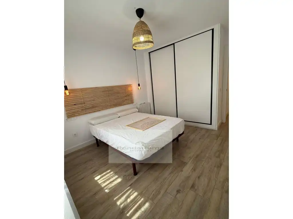 Wohnung zur Miete in Calle Camilo Jose Cela, Puerto Deportivo