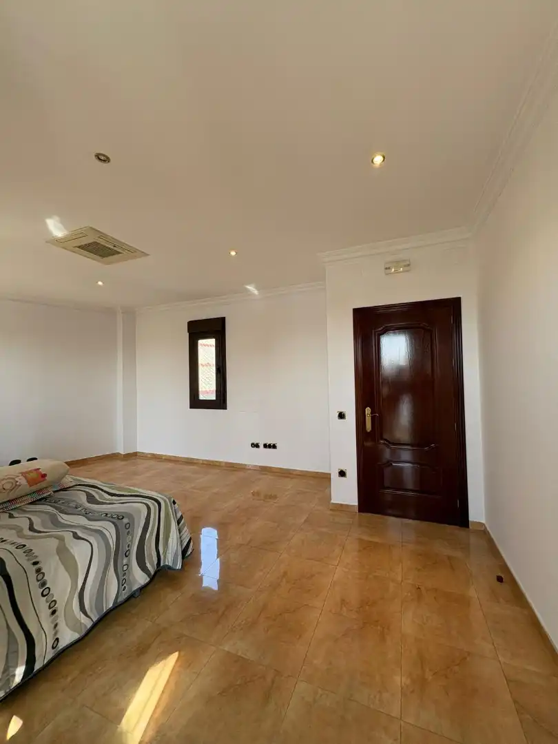Casa o chalet de alquiler en Carmona con Aire acondicionado, Calefacción y Terraza