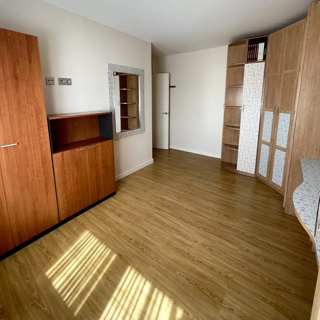Sala d'estar de Casa o xalet en venda en Gijón  amb Balcó