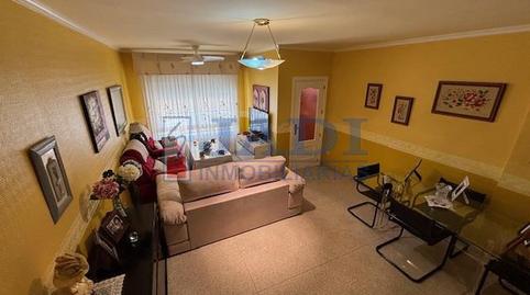 Foto 3 de Casa adosada en venda a Valdepeñas, Ciudad Real