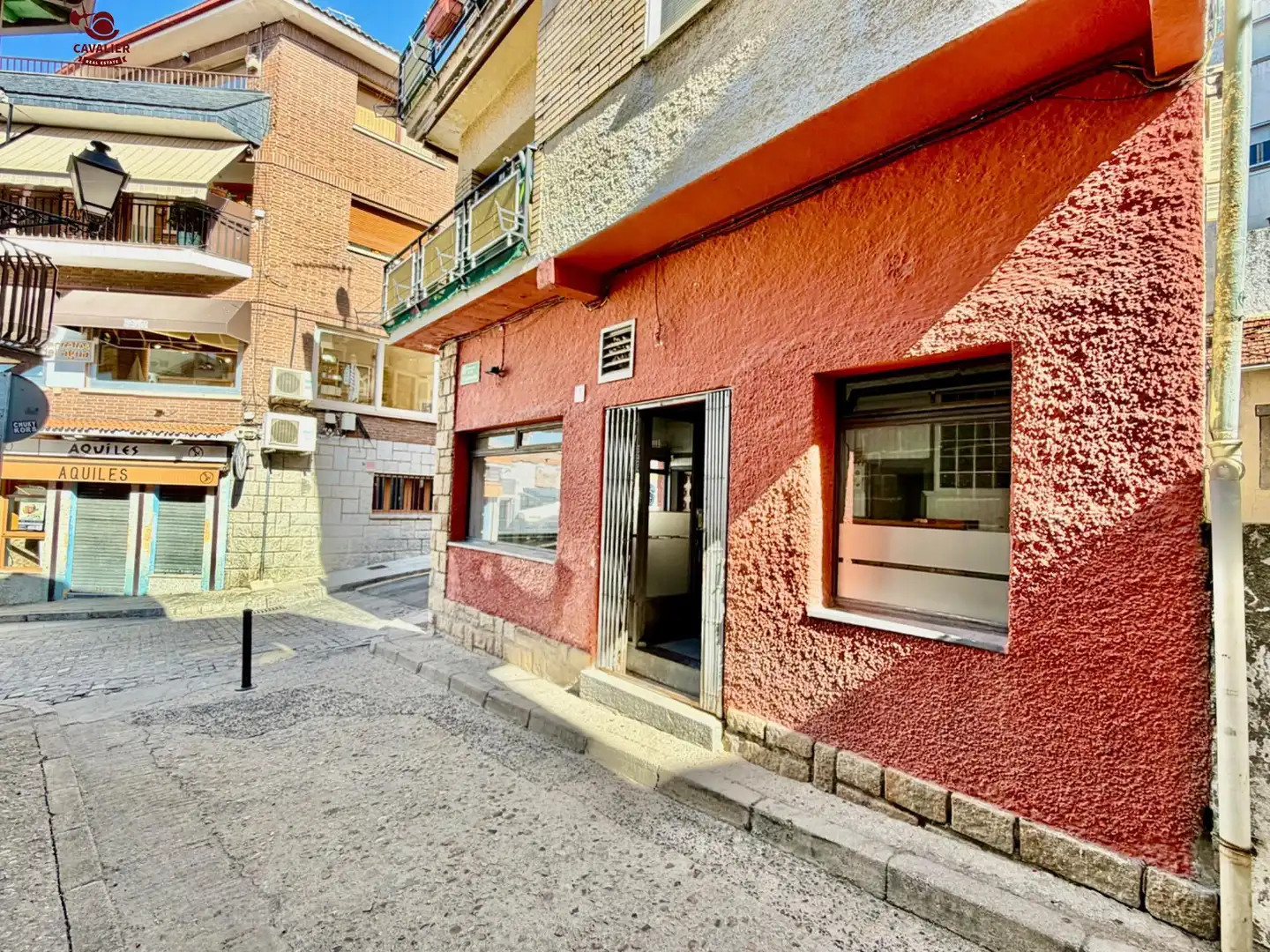 Vista exterior de Local de alquiler en Cercedilla