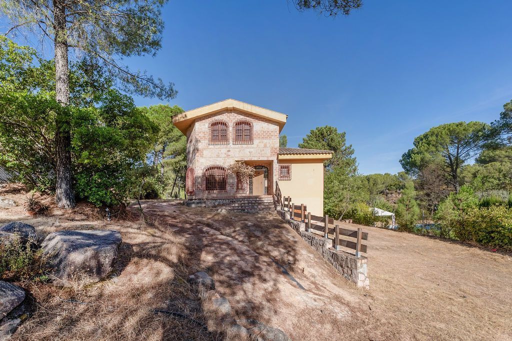 Casa o xalet en venda a Las Jaras, Periurbano Oeste - Sierra