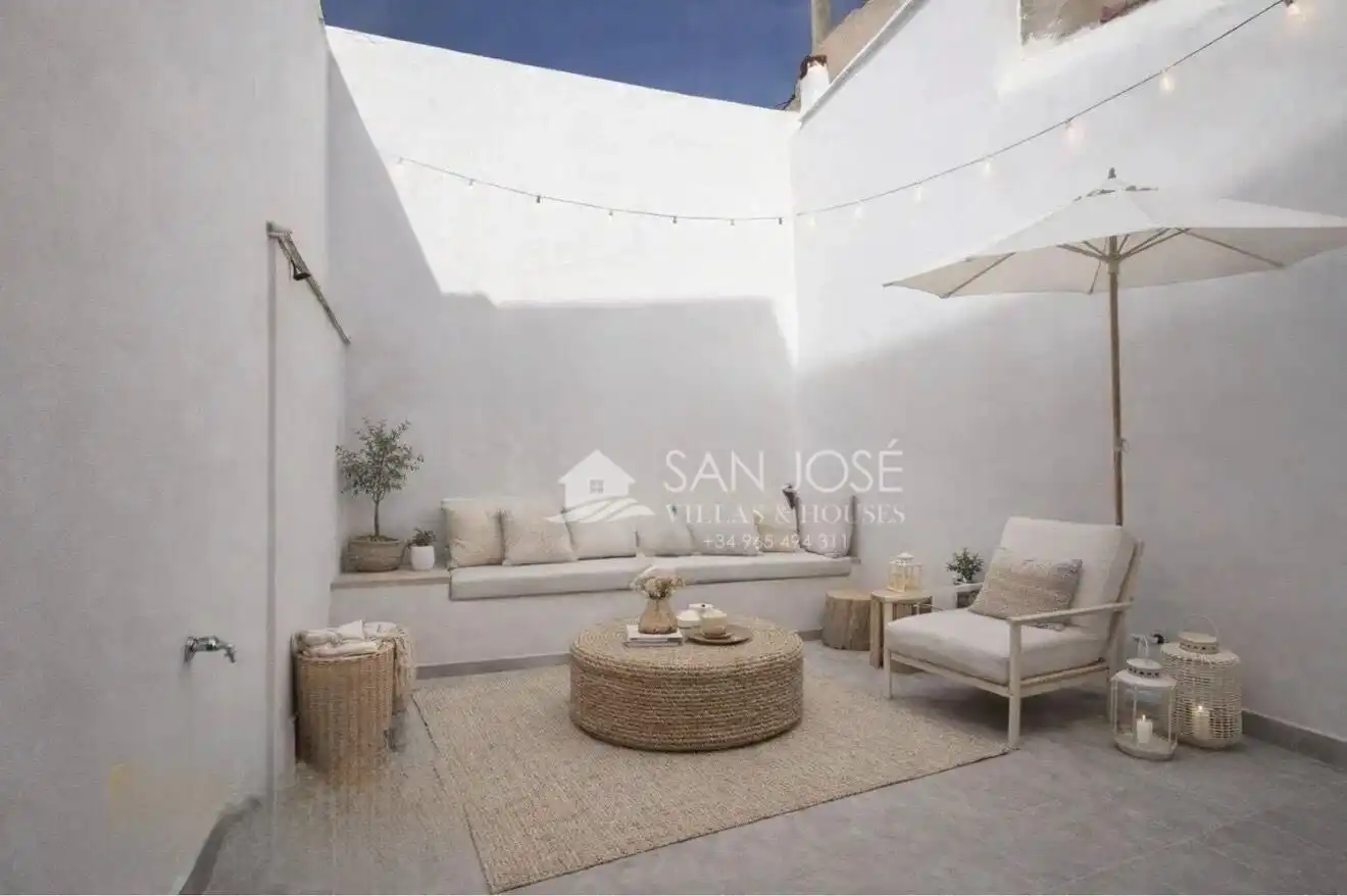 Terrassa de Casa o xalet en venda en El Pinós / Pinoso