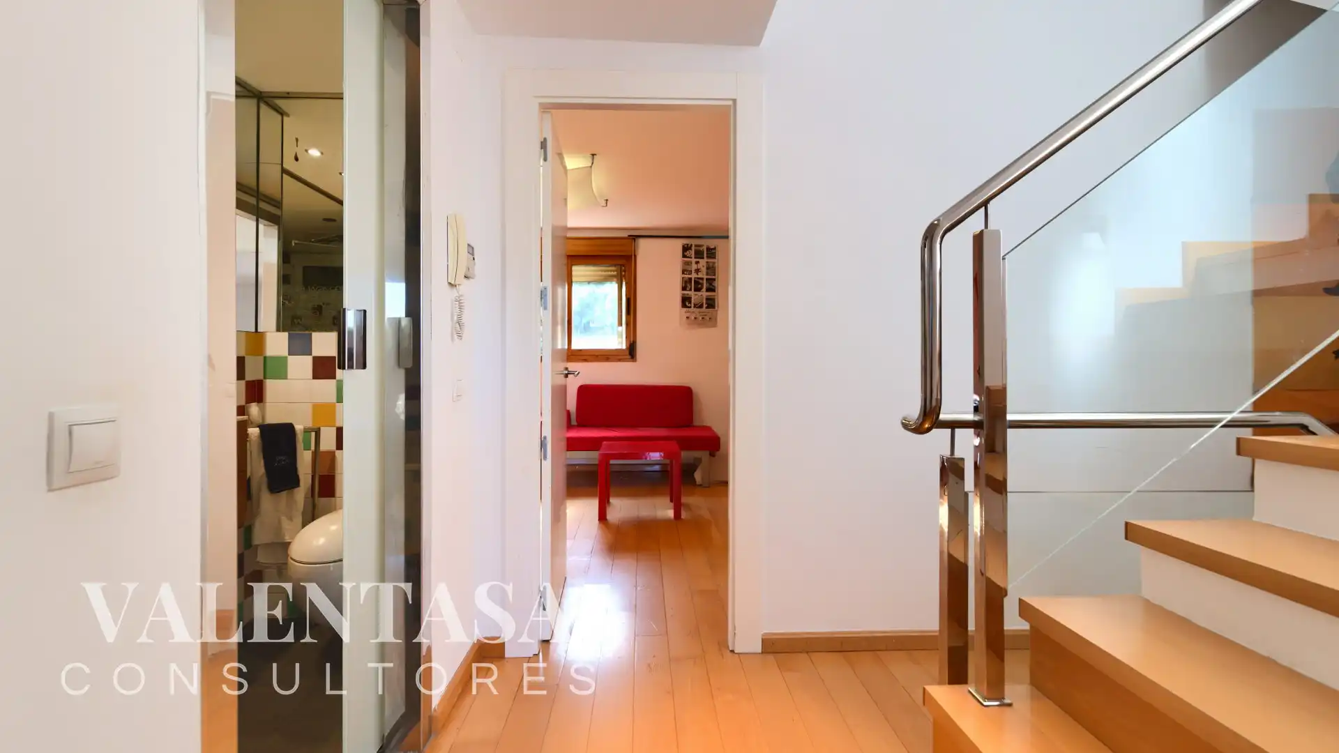 Detached homes for sale in Chiva  with Air Conditioner, Private garden and Terrace