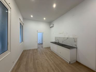 Bajo en venta en Sants - Montjuïc