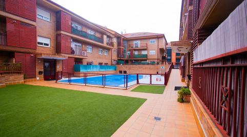 Foto 2 de Planta baixa en venda a Calle de la Frontera, Casa Amarilla, Madrid