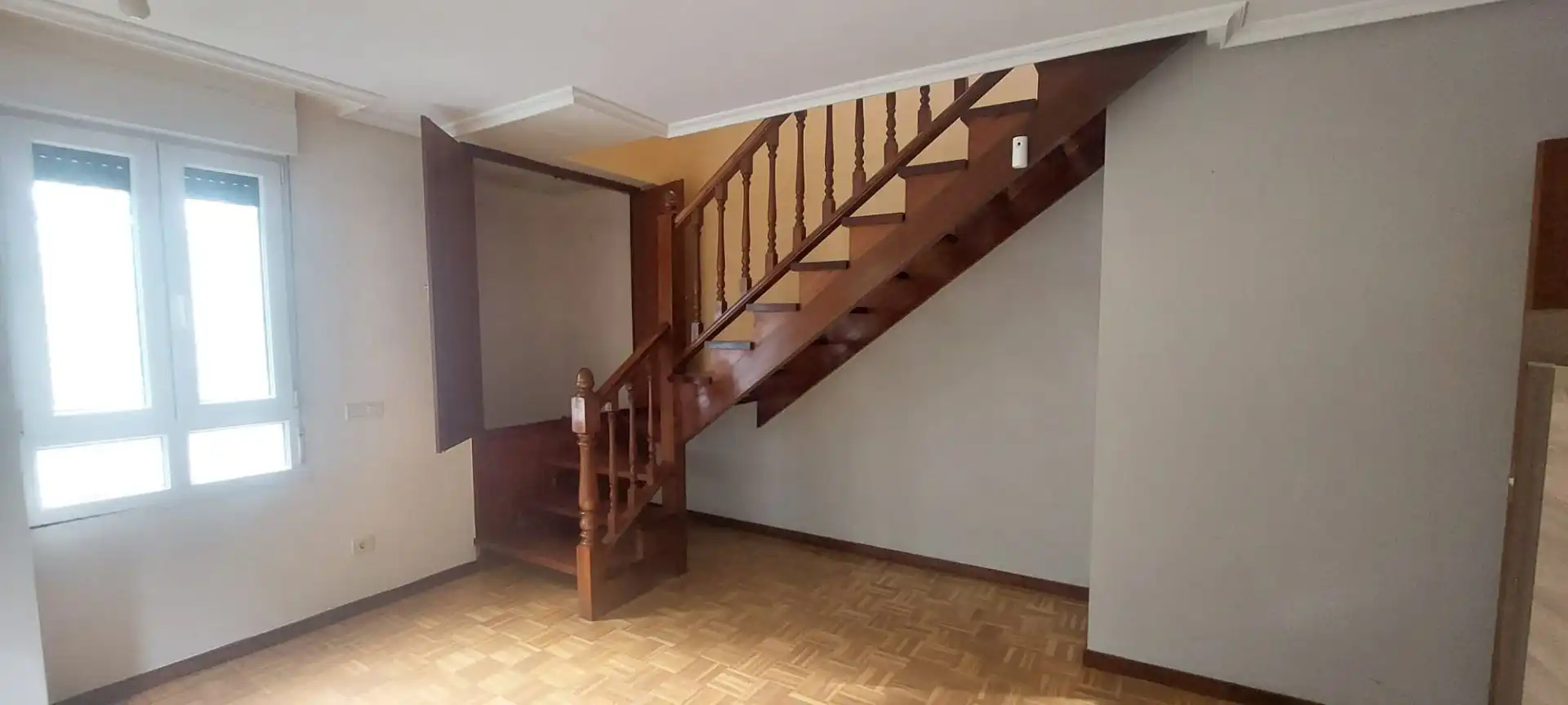 Maisonette zum Verkauf in Mieres (Asturias) mit Heizung und Abstellraum