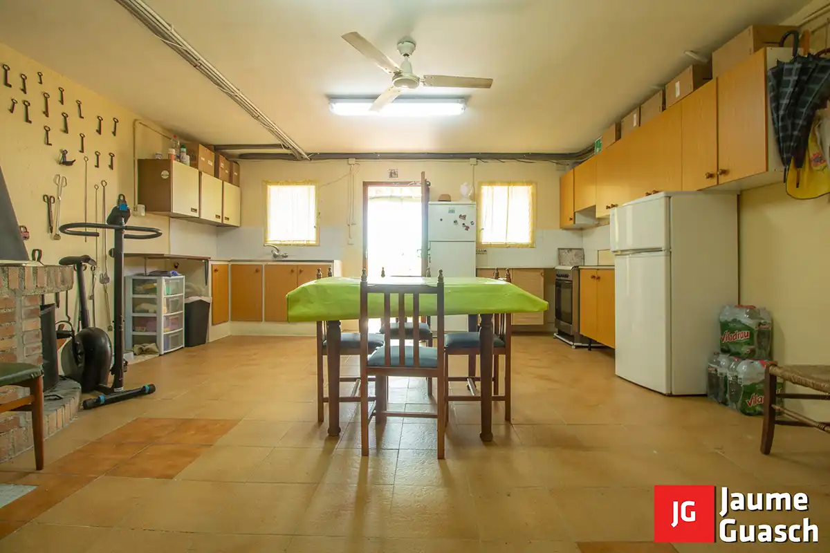Cocina de Casa adosada en venta en Torredembarra con Aire acondicionado, Calefacción y Jardín privado