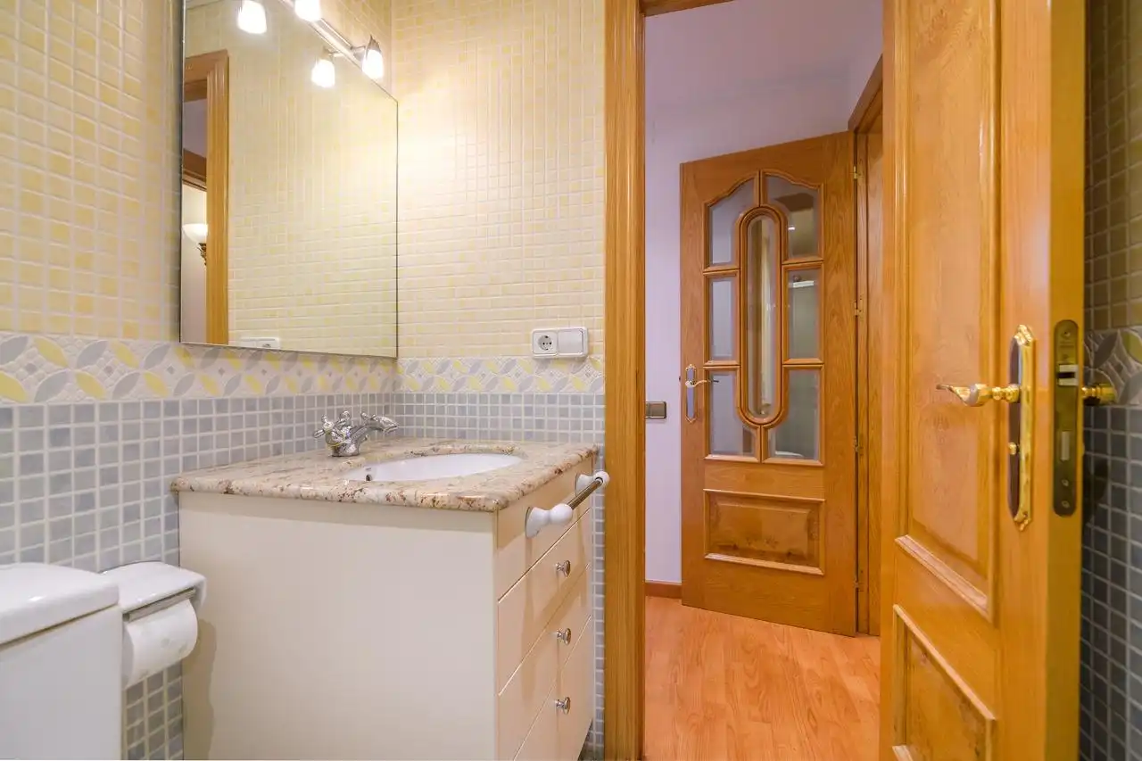 Bany de Casa o xalet en venda en Sant Joan de Vilatorrada amb Calefacció, Parquet i Terrassa