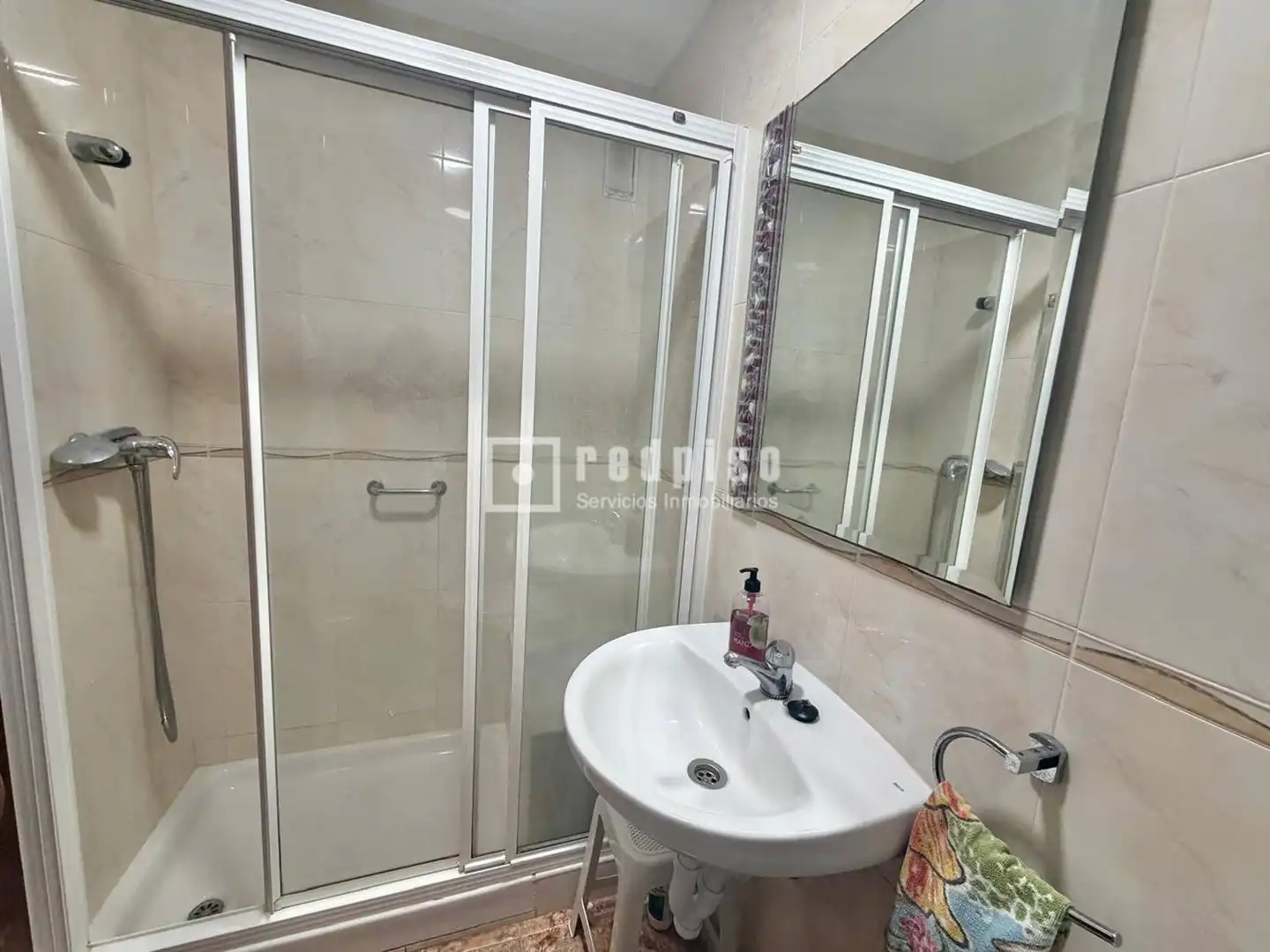 Badezimmer von Wohnung zum Verkauf in Vélez-Málaga mit Heizung, Privatgarten und Terrasse