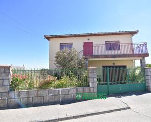 Vista exterior de Casa o xalet en venda en Sancti-Spíritus (Salamanca) amb Terrassa