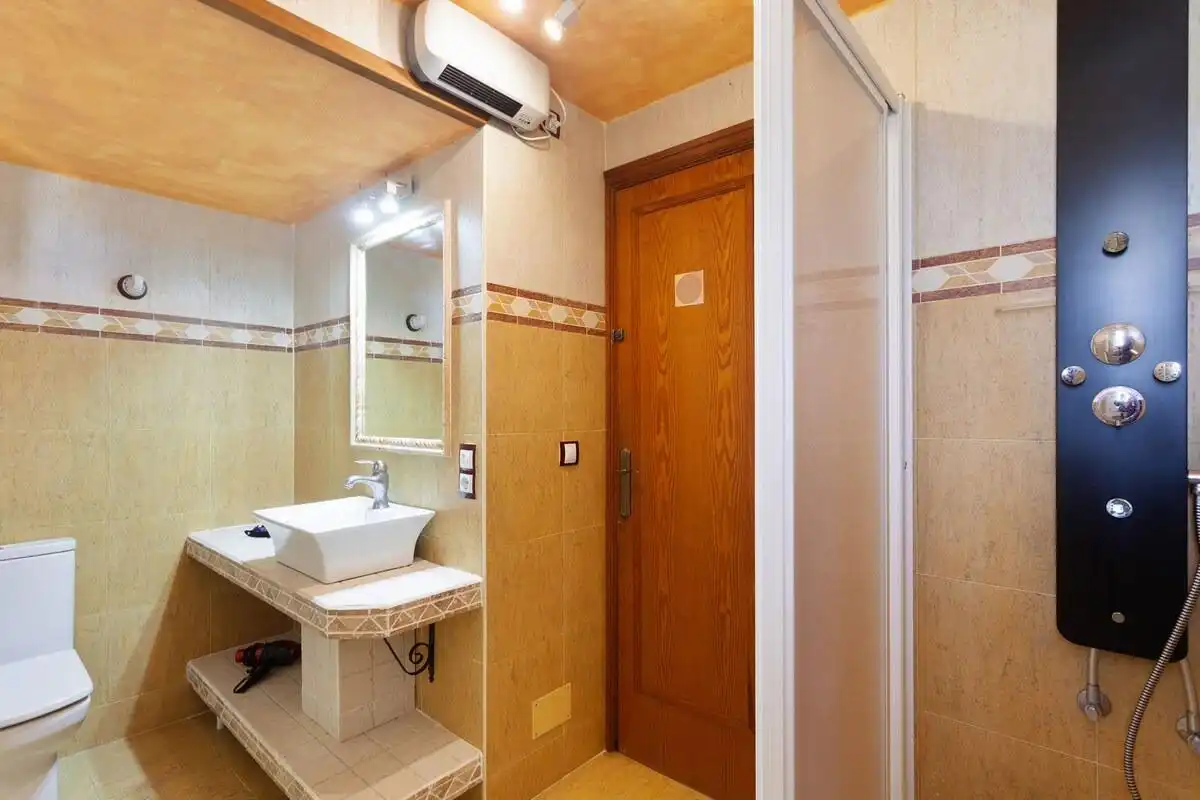 Bathroom of Detached homes for sale in Llucmajor  with Air Conditioner, Heating and Private garden