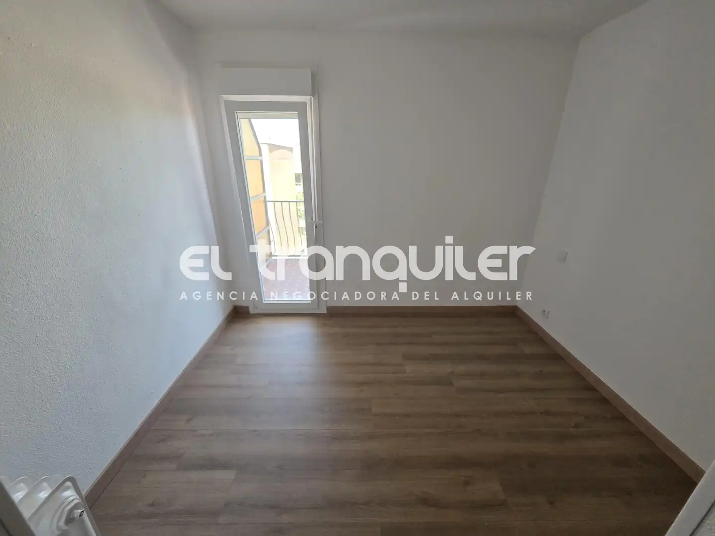 Bedroom of Flat for rent in Madrid  with Air Conditioner, Terrace and Furnished