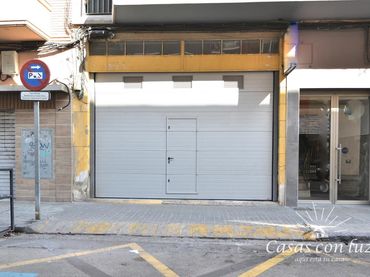 Locale commerciale in vendita a Calle de los Hermanos Pinzón