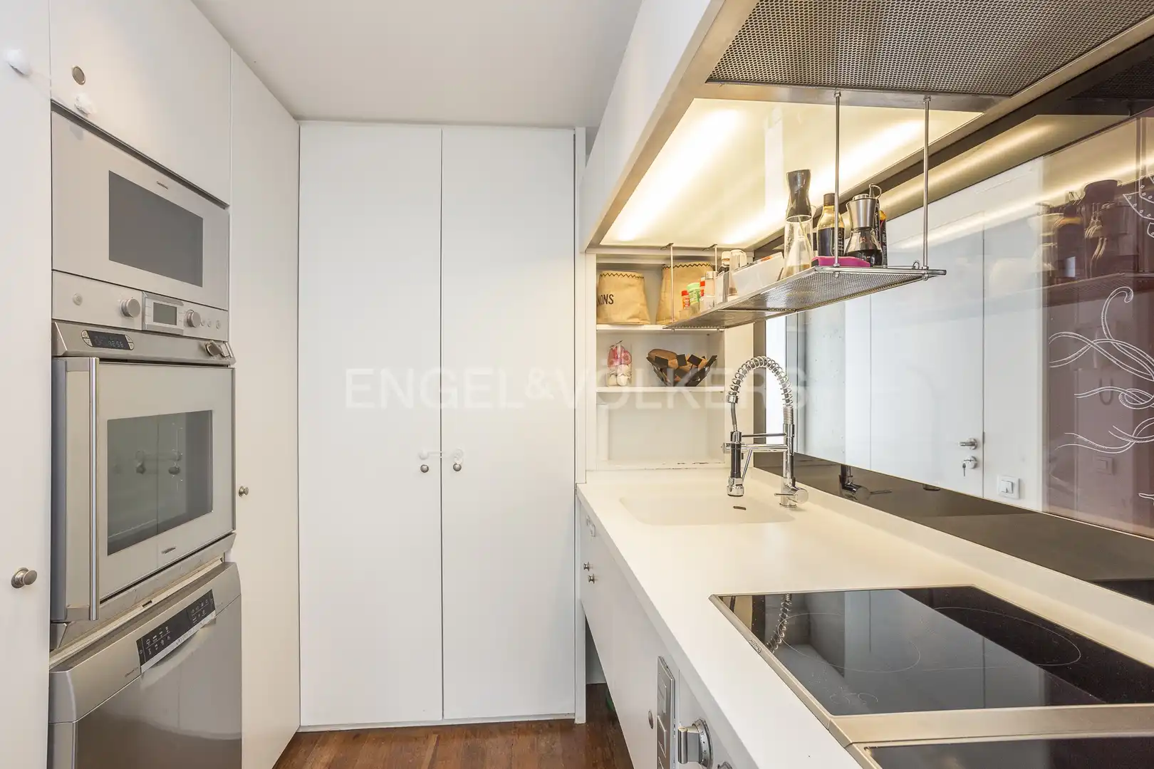 Cocina de Casa o chalet en venta en El Papiol con Aire acondicionado, Calefacción y Jardín privado