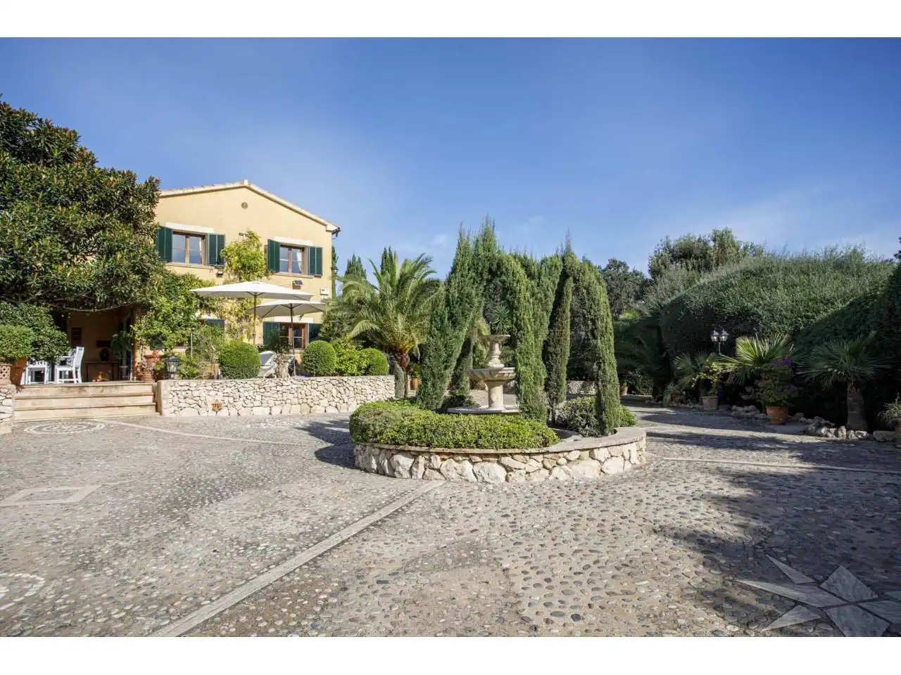 Vista exterior de Finca rústica en venta en Montuïri con Aire acondicionado, Calefacción y Jardín privado